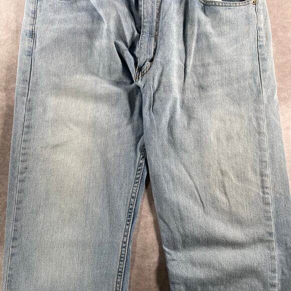 Levi’s 505 Light Wash Denim Jeans - Picture 4 of 9